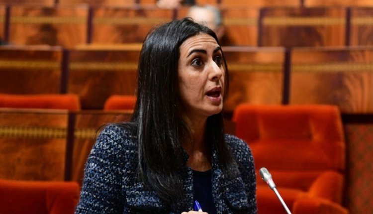  فتاح لنواب البيجيدي: “كون درتو خدمتكم” بملف التقاعد لقبلنا طلب استقالة الحكومة