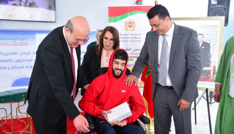  الراشدي يزور مركز “تمكين” لإدماج الشباب التوحديين بفاس