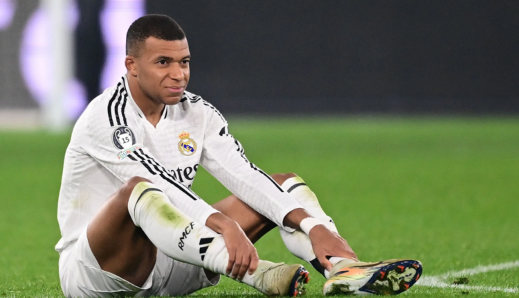  مبابي يغيب عن تشكيلة ريال مدريد لمواجهة برشلونة