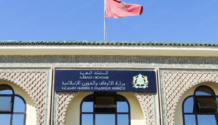  الأوقاف تحدد موعد انطلاق أولى رحلات الحج