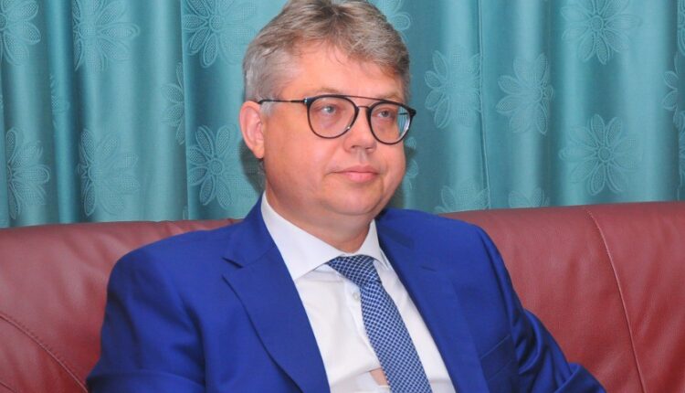  دبلوماسي متمرس من الجزائر وسوريا للرباط.. من هو السفير الروسي الجديد؟