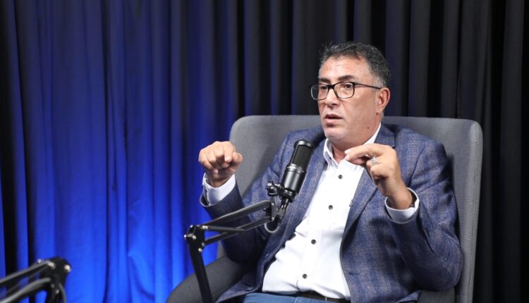  رشيد حموني يطالب بمحاسبة المسؤولين عن أزمة الأضاحي