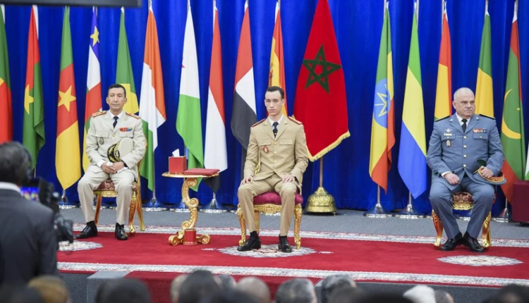  ولي العهد يترأس تخرج فوجين بكلية الدراسات العسكرية العليا