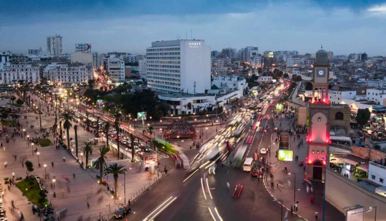  جهة البيضاء توفر نحو مِليونَي منصب شغل و63% يتقاضون أقل من 4000 درهم