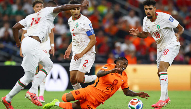  المنتخب المغربي يسقط هولندا بركلات الترجيح ويمر لثمن النهائي