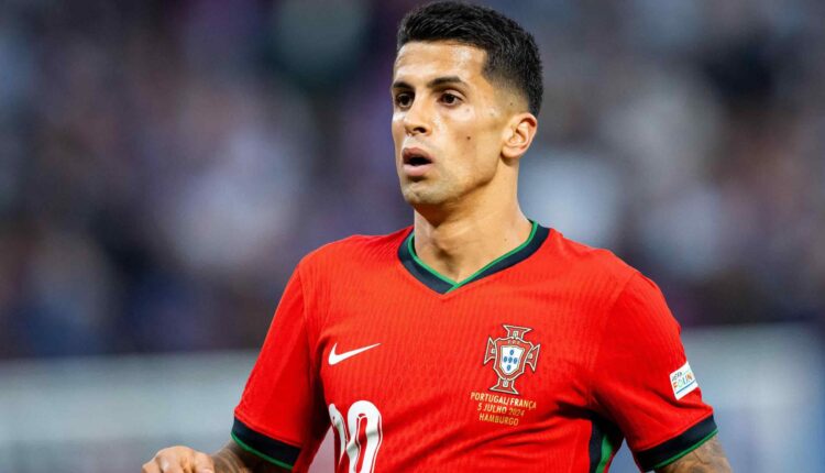  برشلونة يقترب من حسم صفقة كانسيلو
