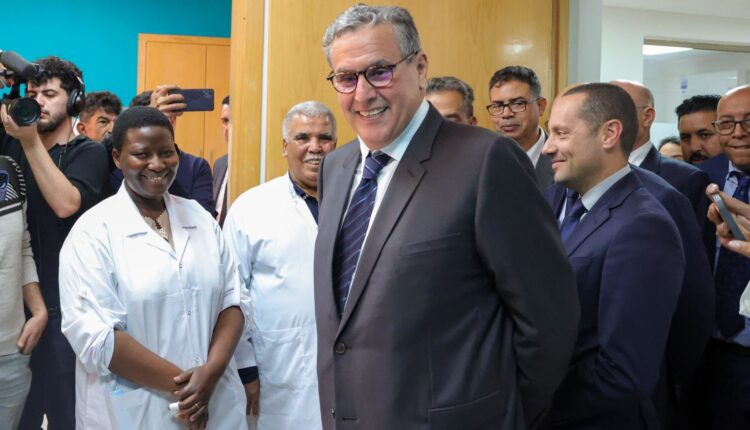  أخنوش: الحكومة أَهَّلت 1400 مركزاً صحياً ويَقتَرب فتح أبواب مستشفيين جامعيين