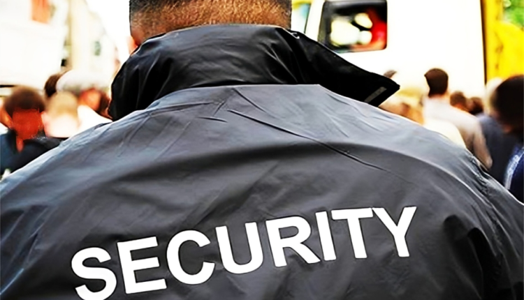  نقابة تطلب التحقيق في صفقات حراسة تفوق 8 ساعات عمل