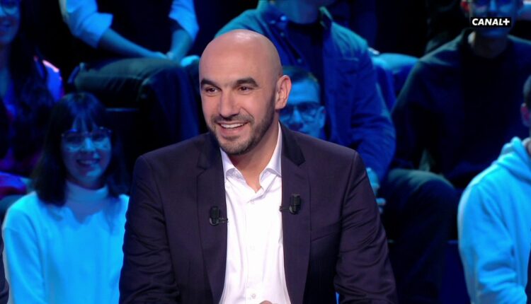  رسمياً.. الركراكي ينضم إلى طاقم “كانال بلس”