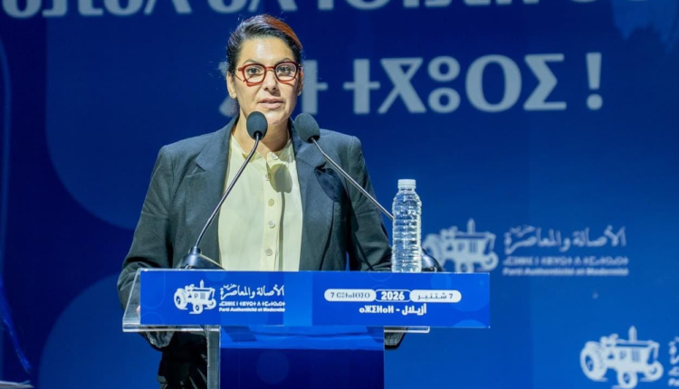  المنصوري ترد على الأحرار: أين كنتم يوم كان المغاربة يموتون بالحوز؟