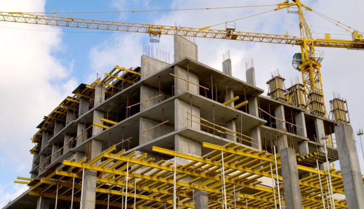  نصف سنة سلبي لـ”عمالقة” البناء.. المداخيل تتراجع بـ224 مليون درهم