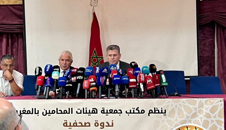  المحامون يتجهون لتمديد الإضراب والزياني: نعم للتوقف ولا انقسام بيننا