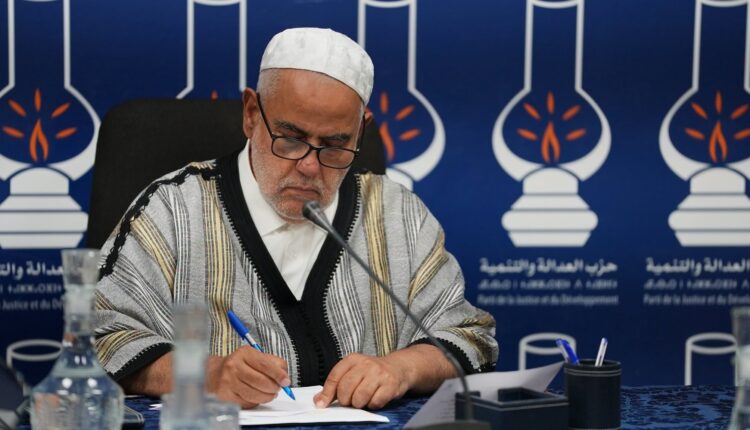  عاجل.. بنكيران يدعو برلمان المصباح للإجتماع ويستبعد المشاركة في حكومة البام