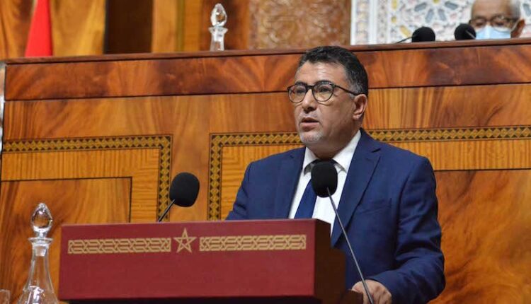  حموني يواصل قيادة فريق “الكتاب” بمجلس النواب مؤقتا