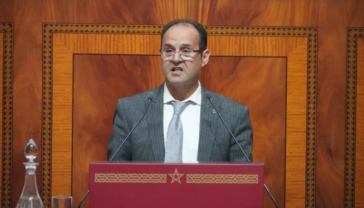  العبادي يشدد على مجانية التعليم العالي وتحسين الخدمات الصحية بالمغرب
