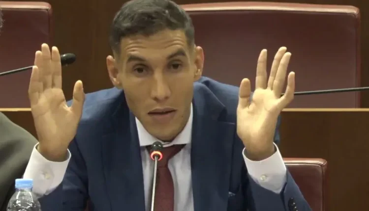  أسامة باريك: “ما عندناش مستشفيات عندنا محطات ديال لامبيلانس”